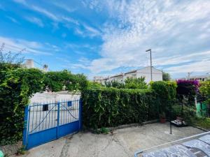 Appartamento indipendente piano terra con giardino