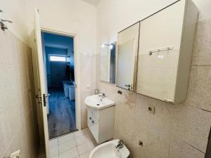 Appartamento indipendente piano terra con giardino