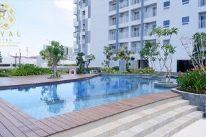 Royal Suites Studio 35ZX - Citra Plaza Nagoya Apartment