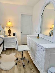 Sunrise Room 1 guest only near DTLA