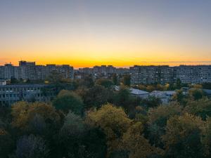 Sunset Rooftop Apartment Near Baba Novac