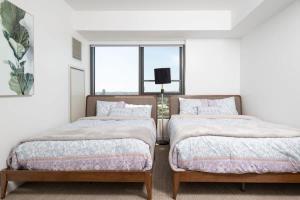 Upscale 1BR MIT Harvard WiFi Gym W D Parking