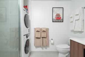 Lux Studio 2xQueen beds Gym near MIT Harvard