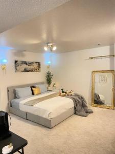 Studio Apartment on The Hill in Elko