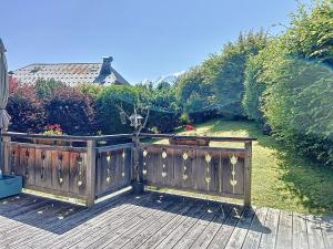 Chalets Chalet individuel avec garage, terrasse, buanderie et cuisine equipee - FR-1-560-149 : photos des chambres