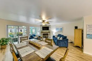 2 Mi to Rehoboth Beach Home with Sunroom! - West Rehoboth