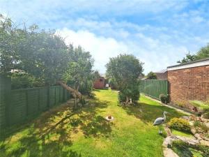 Quiet and specious 3 bed House