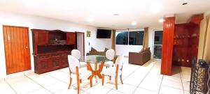 Casa Privada con Alberca Cerrito del Sanka