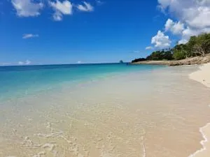 Ste Luce, N° 11 Appart -300m Plage de Mabouyas - Quartier Corps de Garde