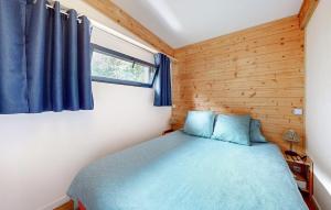 Maisons de vacances 2 Bedroom Cozy Home In Ault : photos des chambres