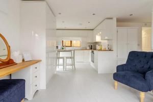 Stylish country apartment near Rookery Hall