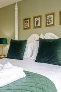 Stylish country apartment near Rookery Hall