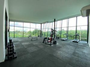 501B #1km to central festival #5 km to lee garden