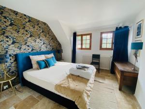 demeure de charme, piscine sauna billard pétanque