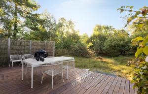 Stunning Home In Gilleleje With Wifi