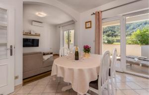 Cozy Home In Supetarska Draga With Wifi
