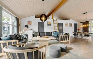 Amazing Home In Ebeltoft With Sauna