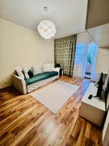 Middle of the boulevard