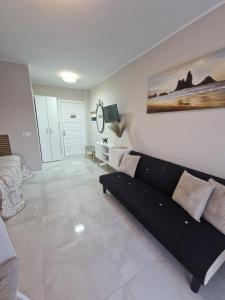 Studia Puerto de Santiago