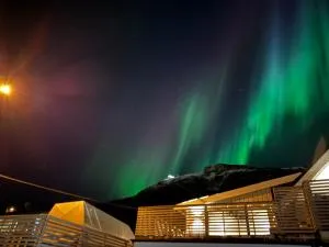 Sentralt på fastlandet og gåavstand til alle fasiliteter! - Trondalen