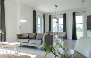 Cozy Apartment In Kamperland With Wifi