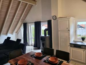 Dachgeschosswohnung im Grünen