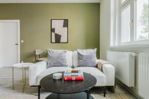 Blueground Rostovska str nr park foodie area PRG-28