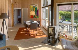 Gorgeous Home In Ulfborg With Kitchen