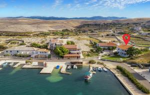 Awesome Apartment In Kustici 