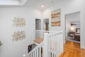 76 Moco Road Barnstable- Lakeside Haven Retreat