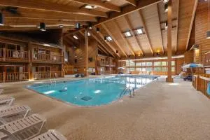 The Lodges at Breezy Point - Longville