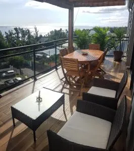 Appartement terrasse vue mer LeMaxime St Gilles les Bains - 圣吉尔莱班