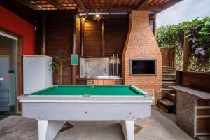 Francas House - Piscina - Praia do Rosa