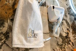 Luxury Getaway Apartment at Dubai Creek Harbour - By Dustay