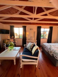 Sunny studio in the sky