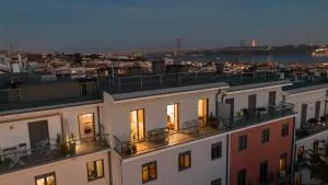 Premium Flat at Ajuda/Belém with Balcony, Parking! - 阿尔热什