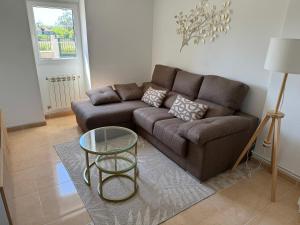 Casa Rural con barbacoa y juegos