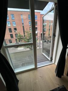 Flot Moderne Lejlighed byder Velkommen