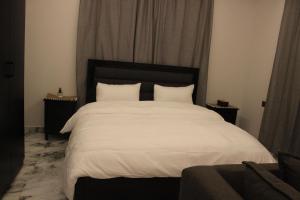 استوديو أنيق مطل على البوليفارد 205