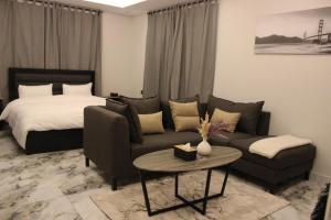 استوديو أنيق مطل على البوليفارد 205