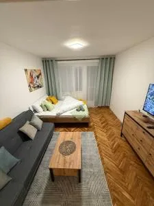Príjemný apartmán v centre mesta - Ivančiná