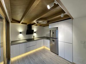 Luxury duplex two bedrooms 70 Mts