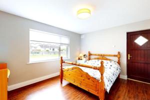 Donabate 5BD Home 10 min to Airport