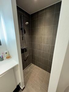 Flot Moderne Lejlighed byder Velkommen