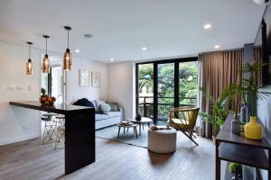 Villa del PeƱon Suites