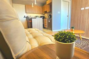 Apto con maravillosa vista, zona tranquila, segura