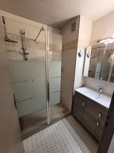 Résidence Eden Roc I - Appartement lumineux et bien agencé, plein centre MAE-1291