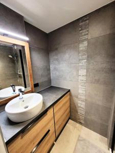 Résidence Helios - Appartement 2 chambres - vue splendide MAE-1111