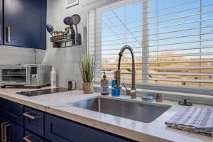 Rucker Avenue Cozy Bungalow