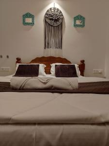 GoanHideaway Uno - Cozy 1BHK with Pool and Wifi - 10 Mins to Vagator